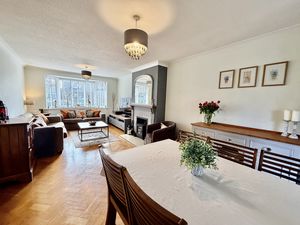 Photo 9- click for photo gallery